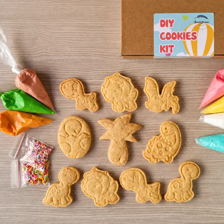 SWEETALICIOUS DIY Cookies Hias Character Dino Unicorn Sanrio Superhero Pokemon, varian Dinosaurus