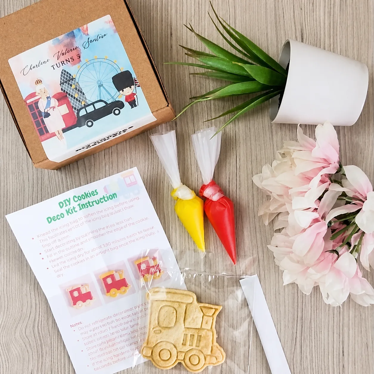 SWEETALICIOUS DIY Butter Cookies Hias Character for Hampers Souvenir Unik Ulang Tahun anak isi 2, tampilan 3