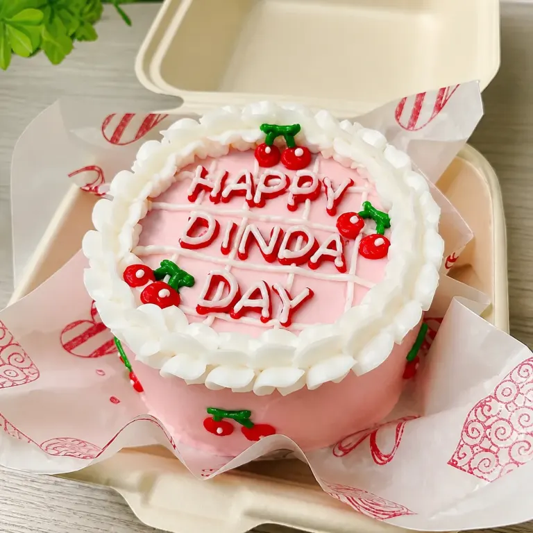 (Order H-1) Bento Cake dengan Edible Print / Burn Away Cake